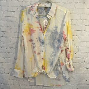 Como Vintage V neck button down pastel blouse NWT